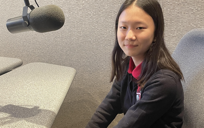 11-year-old violinist Yooni Choi in the KBAQ studios